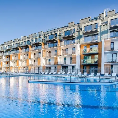 Feniks 8 By Jantar * 科沃布热格